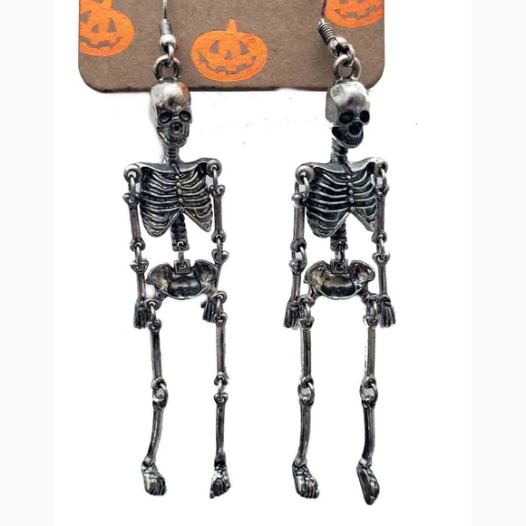 Dangle Skeleton Earrings Goth Halloween Metal Silver Gray Women's - Picture 1 of 1